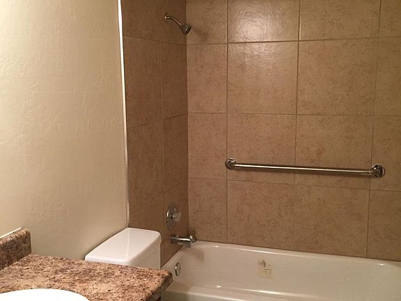 4th image of 2417 W Campbell Ave APT 201