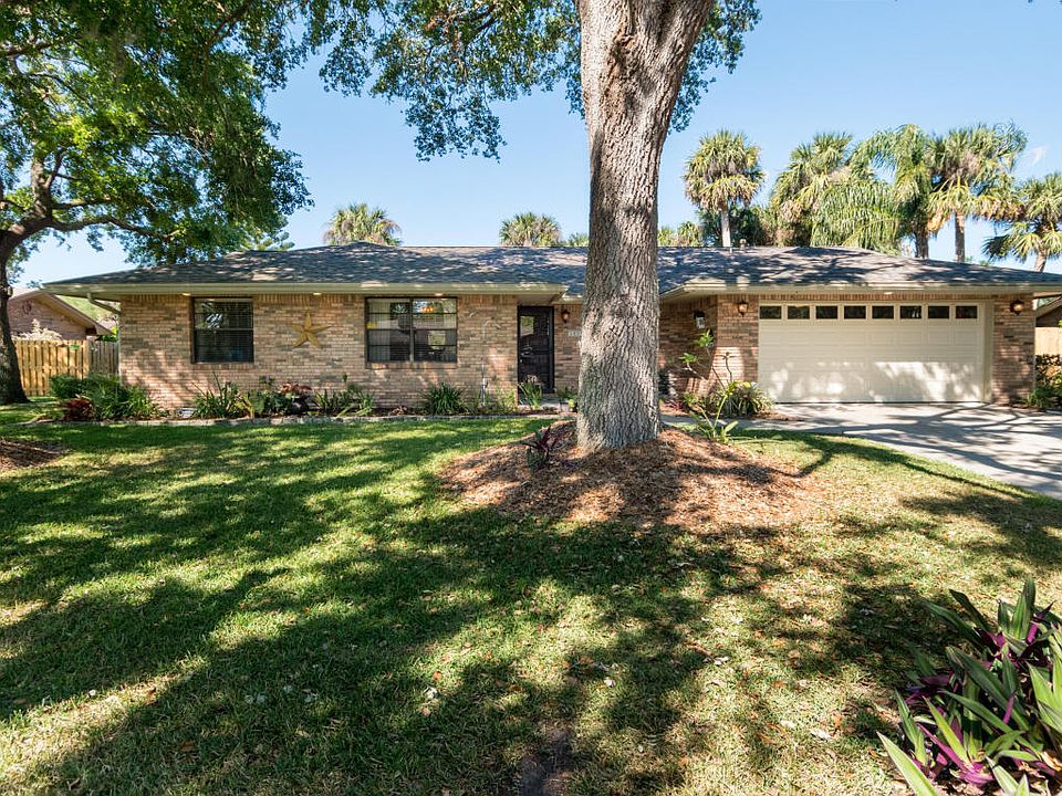 1st image of 1824 Oakwood Trl