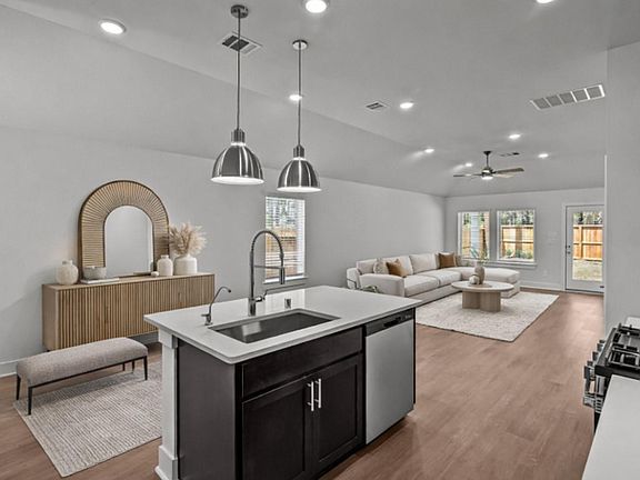 5th image of 32514 Lantana Fields Rd