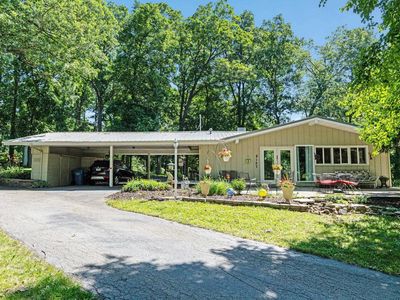 8127 E Us Highway 33, Churubusco, IN, 46723