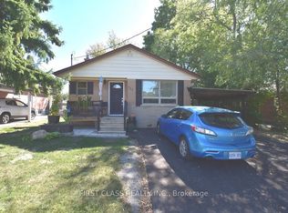 711 Dunlop St W #BASEMENT, Whitby, ON L1N 1V4