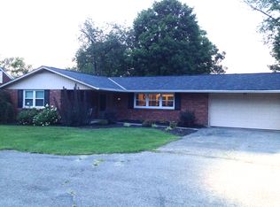 8172 Clough Rd, Cincinnati, OH 45244