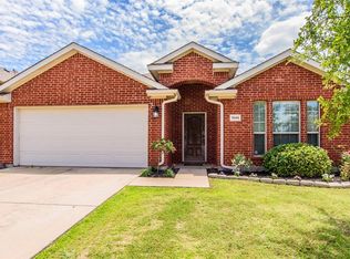 1046 Shepard Ln, Lavon, TX 75166