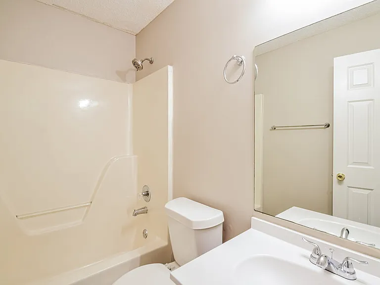 7117 Goodman Ridge Dr — Photo 15