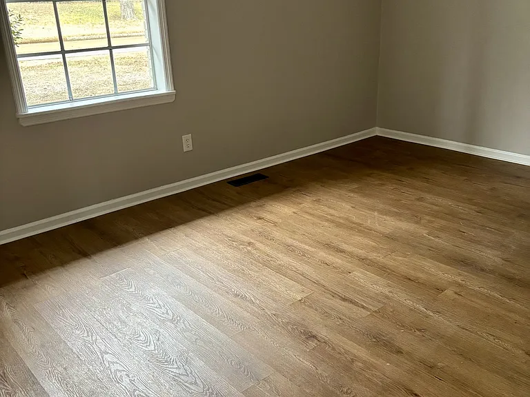 242 Lake Dr #2 — Photo 5
