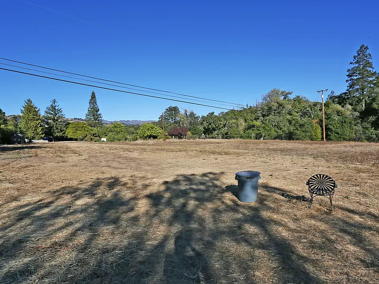 14950 Chalk Hill Rd — Photo 21