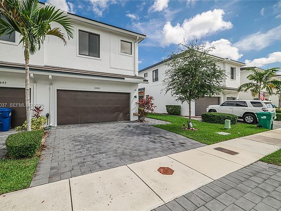 2nd image of 10841 SW 233rd St