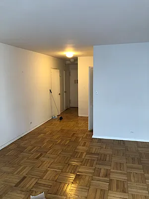 Rented by Punia & Marx Inc. | media 18