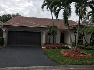 10330 NW 48th Ct, Coral Springs, FL 33076