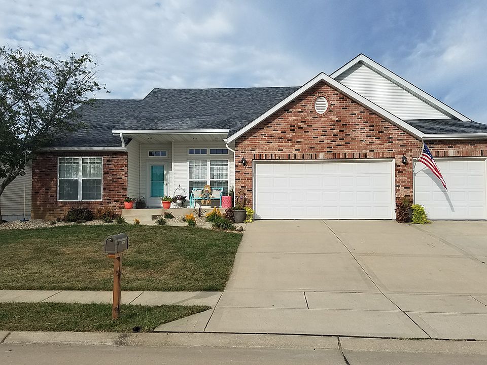 1st image of 1923 Wellington Ln