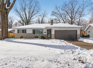 143 Serran Dr, Columbus, OH 43230