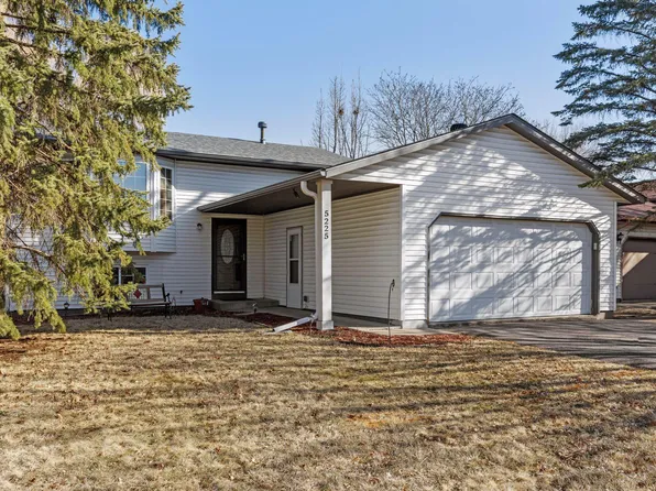 5225 Upper 183rd St W, Farmington, MN 55024
