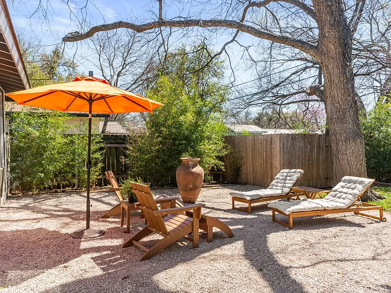 1501 Westmoor Dr — Photo 67