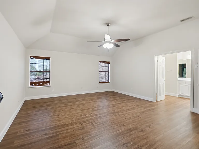 6305 Hilltop Dr — Photo 9