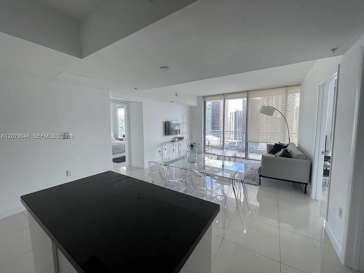 Mint Condo — Photo 4