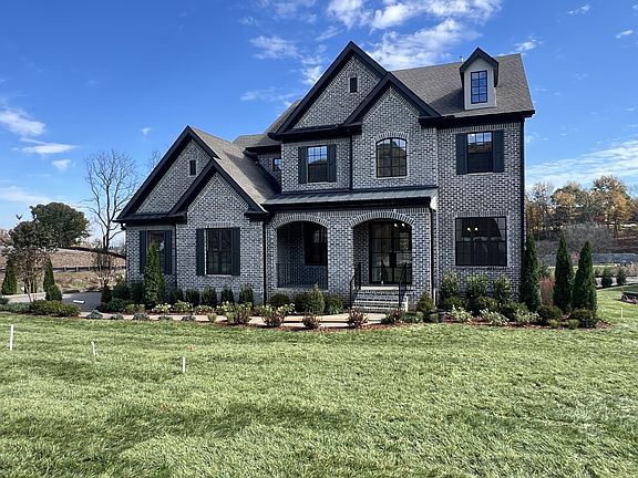 2nd image of 1832 Dartmouth Dr