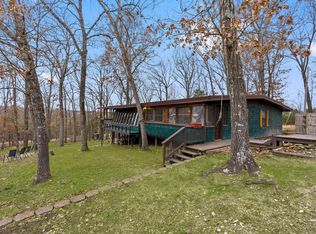 1933 Maple St, Hollister, MO 65672