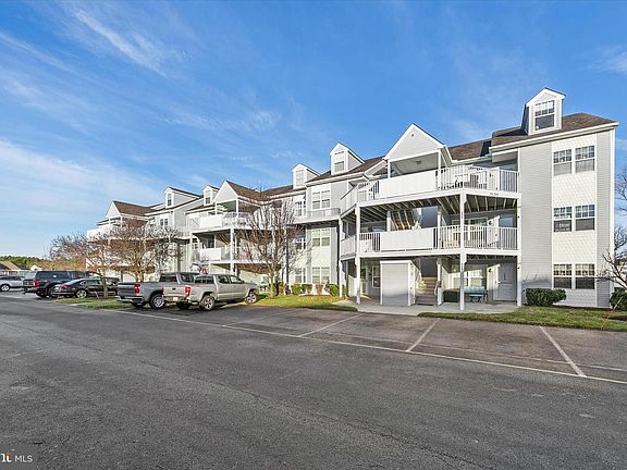 2nd image of 30381 Crowley Dr Unit 318