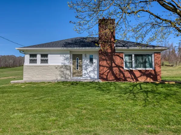 18178 Celebrity Ln, Abingdon, VA 24211