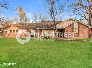 200 N Darwin Rd, Edmond, OK 73034