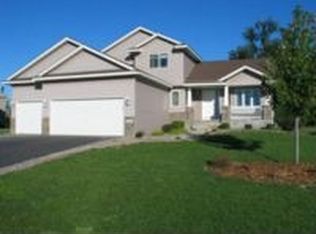 10336 Kali Ave NE, Albertville, MN 55301