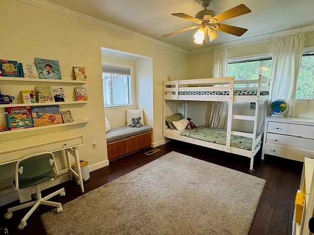 2 bed, 896 sqft, $5,000 — Photo 3