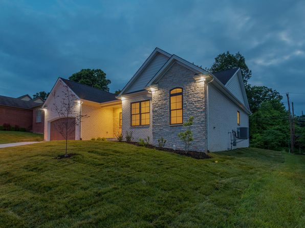 157 Westwoods Dr, Georgetown, KY 40324