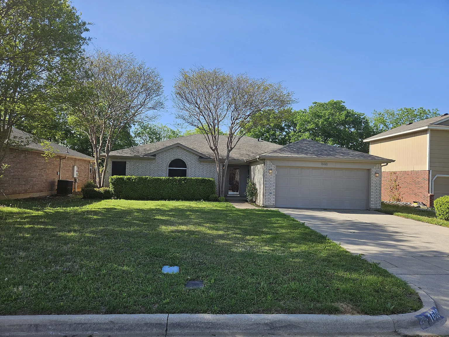 3 bed, 1559 sqft, $2,195 — Photo 1