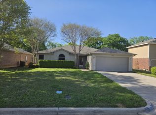 1608 Merritt Dr, Mansfield, TX 76063