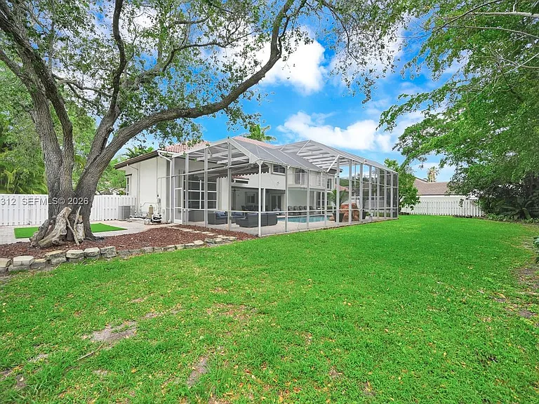 9866 SW 111th Ter — Photo 52