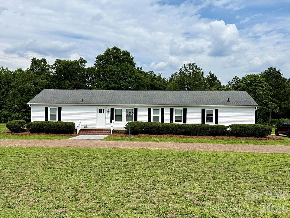 1st image of 288 Farris Rd