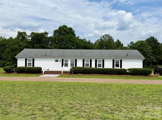288 Farris Rd, Clover, SC 29710