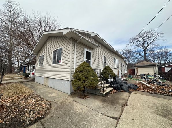 126 Prairie St, Ottawa, IL 61350