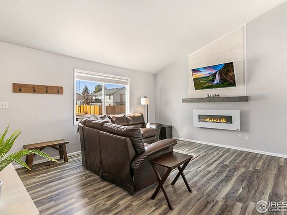 4th image of 2857 Snowberry Pl