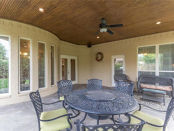 2nd image of 7617 NW 133rd Pl
