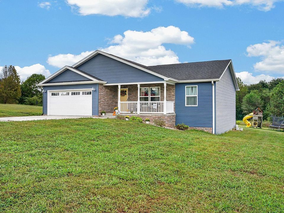 1st image of 135 Brinegar Dr