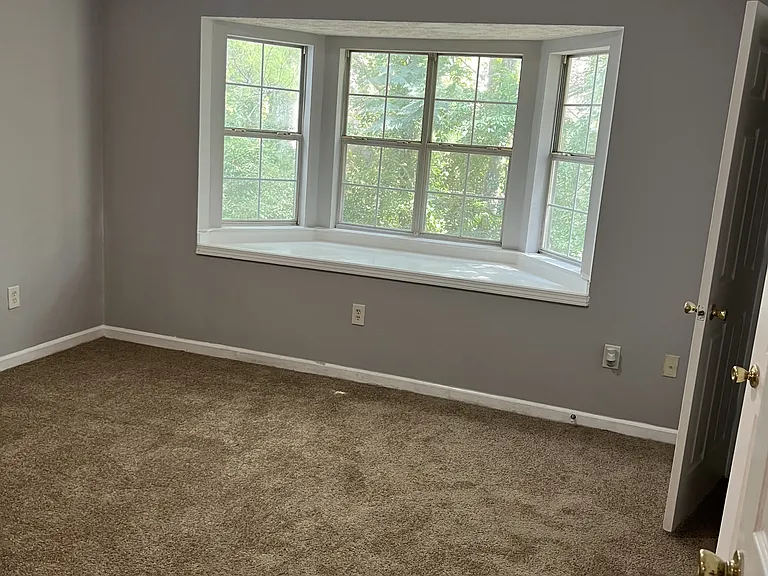 5914 Dogwood Mnr #1 — Photo 6