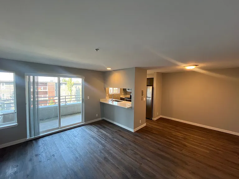 4524 44th Ave SW — Photo 18