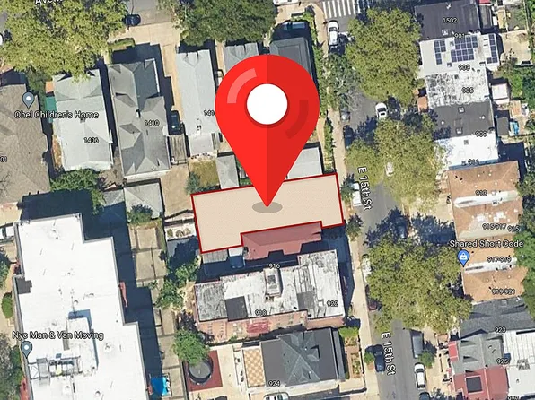 912 E 15th St, Brooklyn, NY 11230