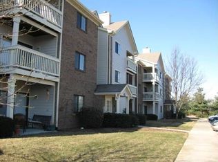 8411 Ambrosse Ln UNIT 102, Louisville, KY 40299