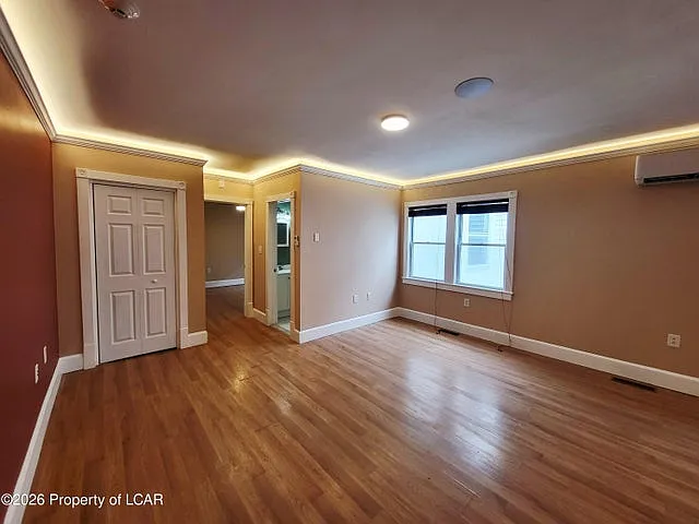 208 Wyoming Ave #3 — Photo 9