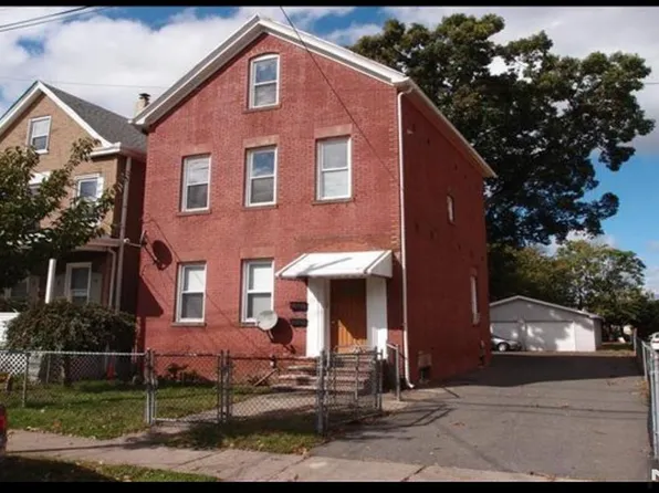 83 Plauderville Ave, Garfield, NJ 07026