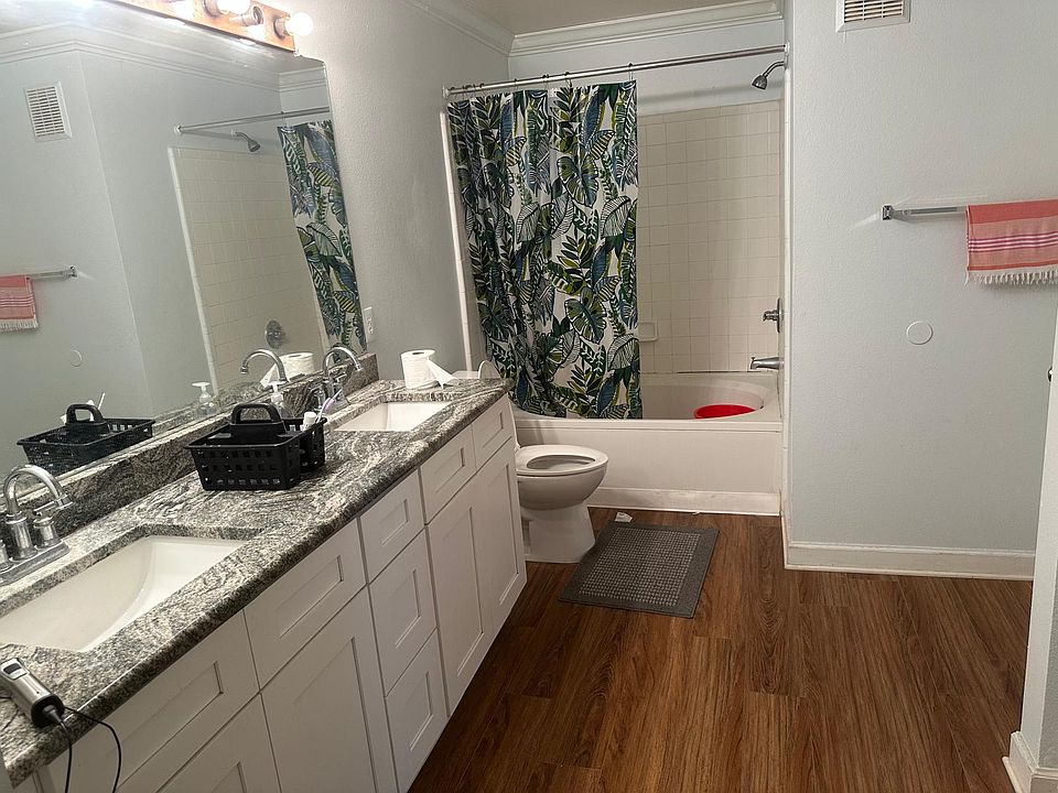 1st image of 18411 Bridle Club Dr