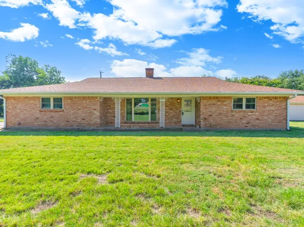401 S Beverly St, Crowley, TX 76036