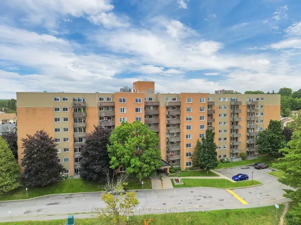 1599 Lassiter Ter #103, Ottawa, ON K1J 8R6