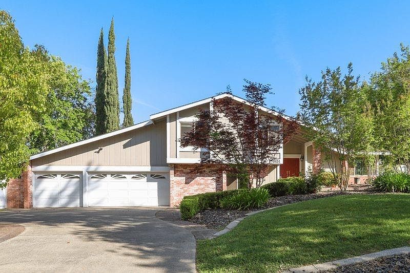 1st image of 8451 Bonita Downs Dr