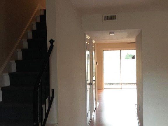 3rd image of 230 Bailiff Ct Unit D