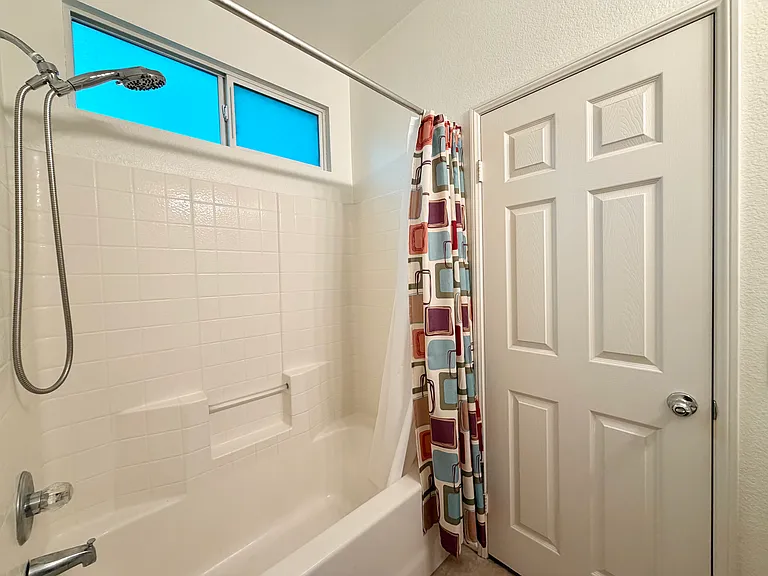 9489 Cedar Glen Ct — Photo 17