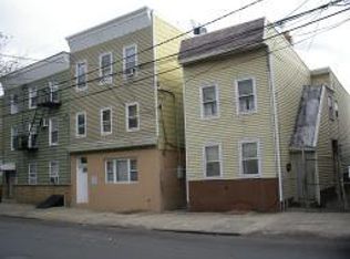15 Monroe St, Newark, NJ 07105
