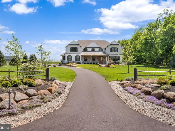 1121 Upper Stump Rd, Chalfont, PA 18914